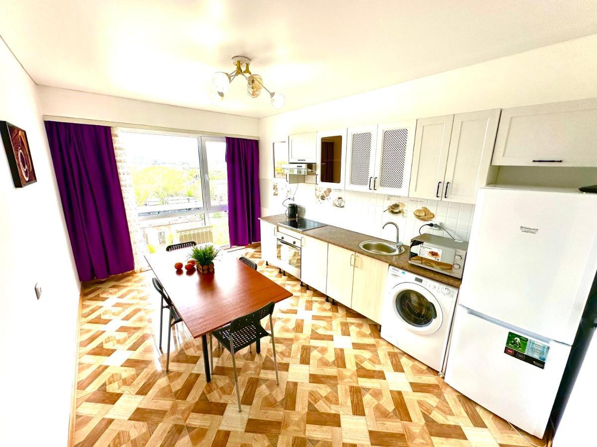 Medinahotelkz, # 70, Вид На Горы, До Арбата 15 Мин Пешком, Halal Almaty Luaran gambar